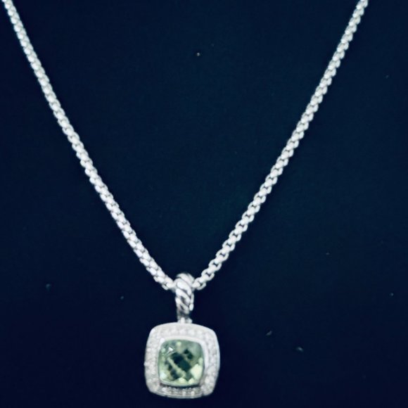 Pendant Necklace in Sterling Silver with Pavé style Cubic Zirconia - Picture 7 of 8